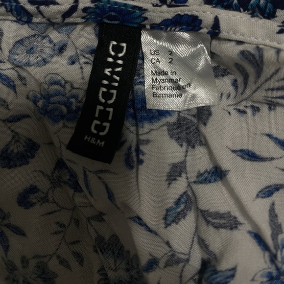 Floral Romper - Picture 7 of 8